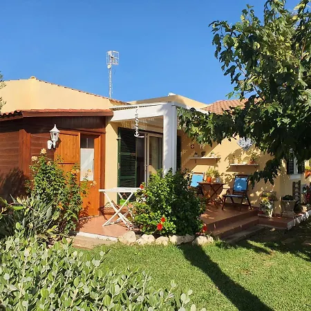 Apartment Jardín Privado: Apartamento Con Piscina En Cap D'artrutx Cala'N Bosch (Menorca)