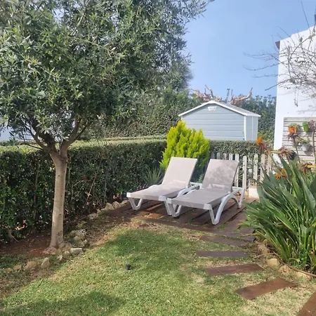 Apartamento Fantastico Apartamento Con Jardin Privado Y Piscina Para 4 Personas En Cap D'artrutx En Ciutadella De Menorca
