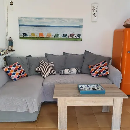 Apartman Fantastico Apartamento Con Jardin Privado Y Piscina Para 4 Personas En Cap D'artrutx En Ciutadella De Menorca