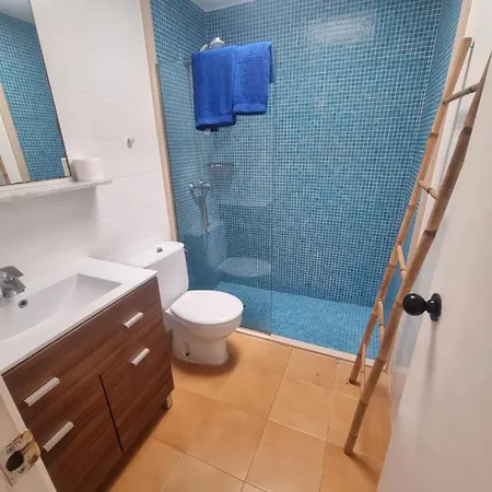 Fantastico Apartamento Con Jardin Privado Y Piscina Para 4 Personas En Cap D'artrutx En Ciutadella De Menorca Apartman